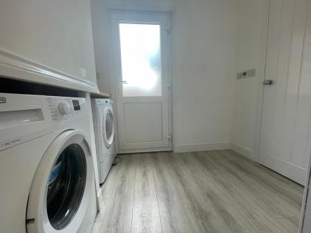 3 bedroom Detached house to let in West Banks, Sleaford, NG34