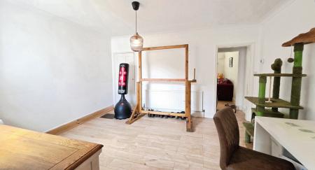 2 bedroom End of terrace house for sale in Castle Terrace, Sleaford, NG34