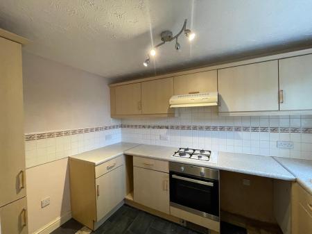 2 bedroom Terraced House to let in Lytham Close, Grantham, NG31