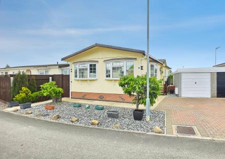 Lindum Park, Ruskington, NG34