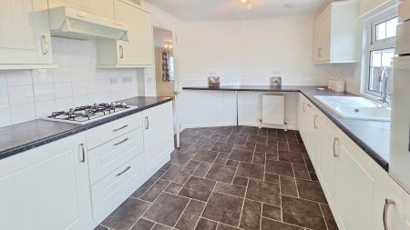 2 bedroom Park home for sale in Lindum Park, Ruskington, NG34