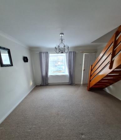 2 bedroom Semi-detached house to let in Ancaster Drive, Sleaford, NG34