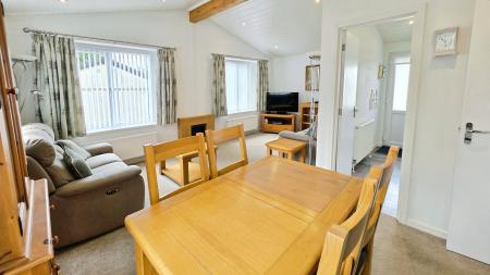 2 bedroom Park home for sale in Westgate Park, Sleaford, NG34