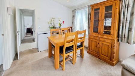 2 bedroom Park home for sale in Westgate Park, Sleaford, NG34
