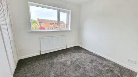 2 bedroom Semi-detached house to let in Woodside Court, Sleaford, NG34