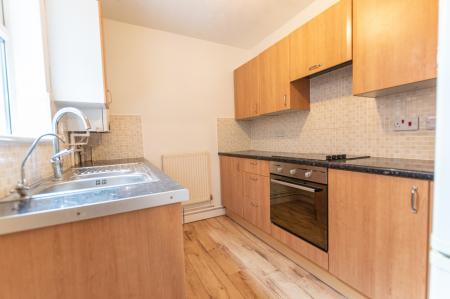 2 bedroom Terraced House to let in Handley Street, Sleaford, NG34
