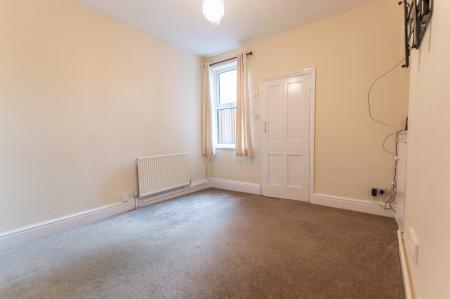 2 bedroom Terraced House to let in Handley Street, Sleaford, NG34
