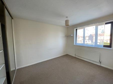 3 bedroom Semi-detached house to let in Ambleside Close, Sleaford, NG34