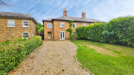 3 bedroom Semi-detached house for sale in Donington Road, Horbling, NG34