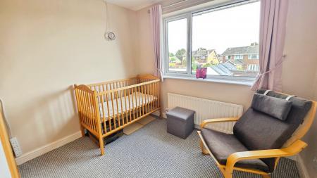 3 bedroom Semi-detached house for sale in Durham Avenue, Sleaford, NG34