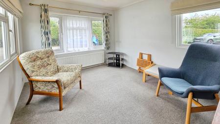1 bedroom Park home for sale in Braemar Residential Park, Kirkby Green, LN4
