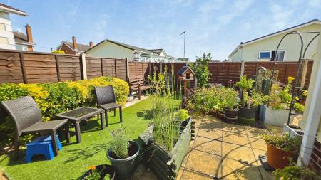 2 bedroom Park home for sale in Claremont Park Lincoln Road, Sleaford, NG34