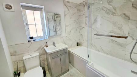 2 bedroom Semi-detached house for sale in Coteland Road, Ruskington, NG34