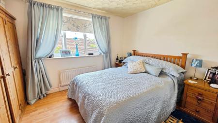 3 bedroom Semi-detached house for sale in Hurn Close, Ruskington, NG34