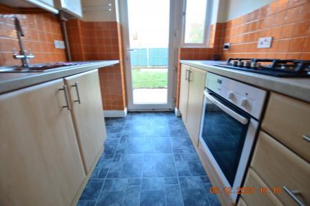 3 bedroom Semi-detached house to let in Canterbury Drive, Sleaford, NG34