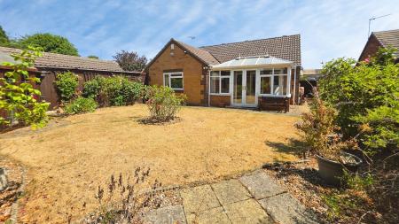 2 bedroom Bungalow for sale in Haverholme Close, Ruskington, NG34