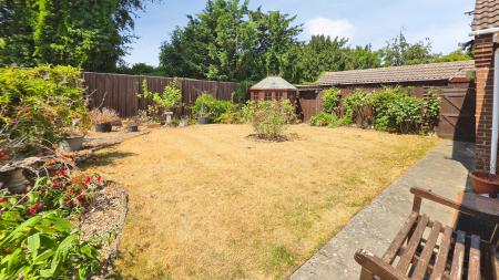 2 bedroom Bungalow for sale in Haverholme Close, Ruskington, NG34