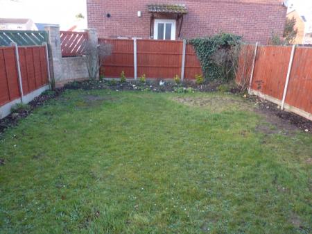 2 bedroom Semi-detached house to let in Boundary Pastures, Sleaford, NG34
