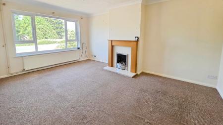 2 bedroom Bungalow for sale in Little Hale Road, Great Hale, NG34