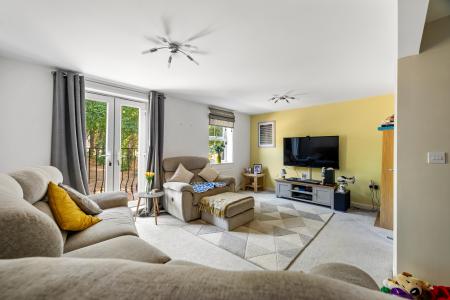 4 bedroom Town house for sale in Montrose Grove, Greylees, Sleaford, NG34