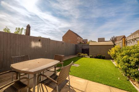 4 bedroom Town house for sale in Montrose Grove, Greylees, Sleaford, NG34