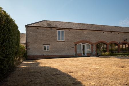4 bedroom Barn Conversion for sale in Church Lane, Kirkby Green, Lincoln, LN4