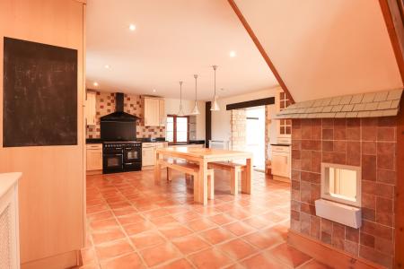 4 bedroom Barn Conversion for sale in Church Lane, Kirkby Green, Lincoln, LN4