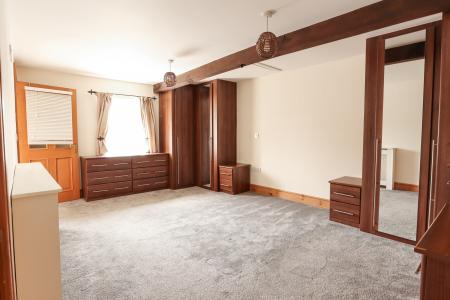 4 bedroom Barn Conversion for sale in Church Lane, Kirkby Green, Lincoln, LN4