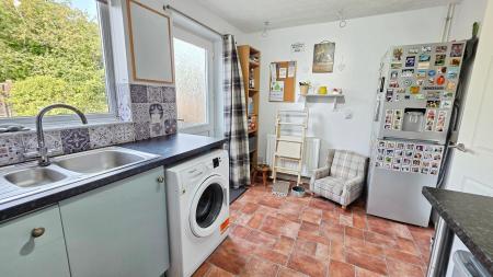 2 bedroom Terraced House for sale in Hawks Way, Sleaford, NG34