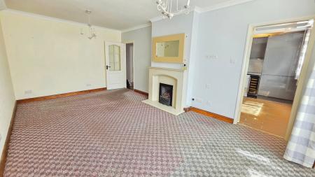 2 bedroom Detached bungalow for sale in Parkfield Road, Ruskington, NG34