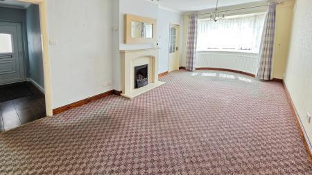 2 bedroom Detached bungalow for sale in Parkfield Road, Ruskington, NG34