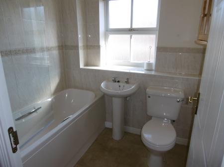 2 bedroom Mews house to let in Discovery Close, Sleaford, NG34