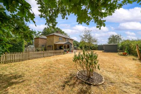 3 bedroom Semi-detached house for sale in Hill Farm Cottage Hill Farm Lane, Bloxholm, LN4