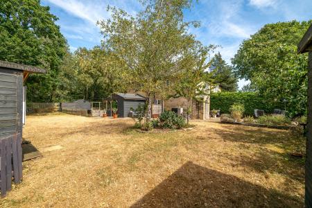 3 bedroom Semi-detached house for sale in Hill Farm Cottage Hill Farm Lane, Bloxholm, LN4