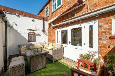 4 bedroom Terraced House for sale in Kyme Road, Heckington, NG34