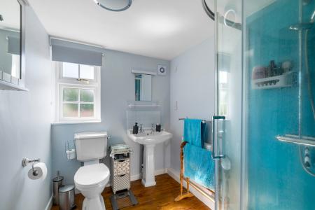 4 bedroom Terraced House for sale in Kyme Road, Heckington, NG34