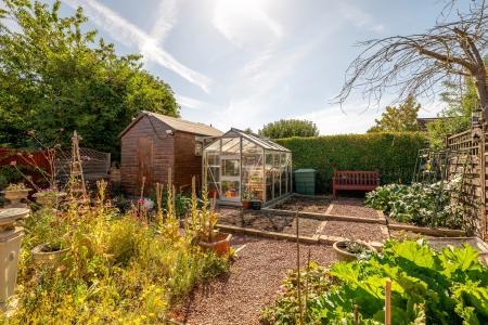 4 bedroom Terraced House for sale in Kyme Road, Heckington, NG34