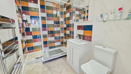 3 bedroom Terraced House for sale in Ripon Drive, Sleaford, NG34
