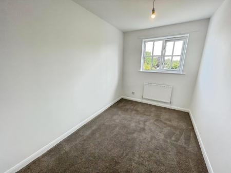 3 bedroom Detached house to let in Houlden Way, Heckington, NG34