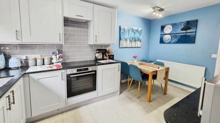 2 bedroom Semi-detached house for sale in Tamer Road, Sleaford, NG34