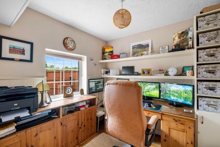 5 bedroom Detached house for sale in High Street, Billinghay, LN4