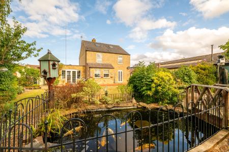 5 bedroom Detached house for sale in High Street, Billinghay, LN4