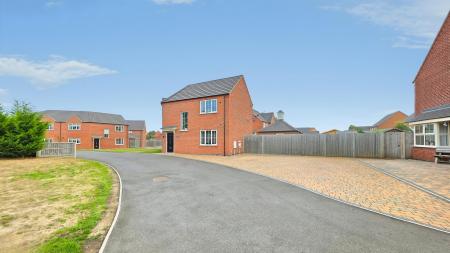 3 bedroom Semi-detached house for sale in Coteland Road, Sleaford, NG34
