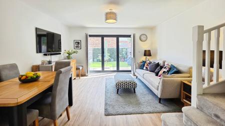 2 bedroom End of terrace house for sale in Handley Street, Sleaford, NG34