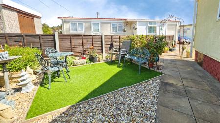 1 bedroom Park home for sale in Braemar Residential Park, Kirkby Green, LN4