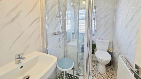 1 bedroom Park home for sale in Braemar Residential Park, Kirkby Green, LN4