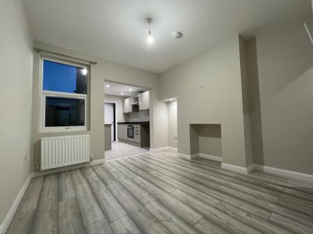 3 bedroom Terraced House to let in Handley Street, Sleaford, NG34