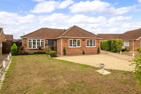 2 bedroom Detached bungalow for sale in Churchview Close, Heckington, NG34