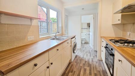 3 bedroom Terraced House for sale in Handley Street, Sleaford, NG34