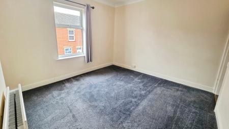 3 bedroom Terraced House for sale in Handley Street, Sleaford, NG34